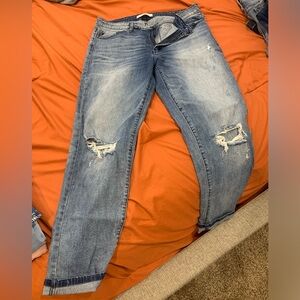 KanCan boyfriend jeans size 13/30